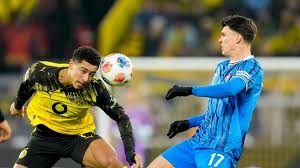 35-40岁同阶段，詹姆斯独一档，41岁同阶段更是天下无敌